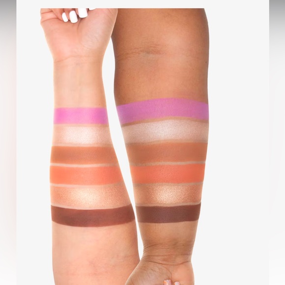 OFRA Bienvenidos a MIAMI Mini Mix Face Palette - Picture 5 of 5